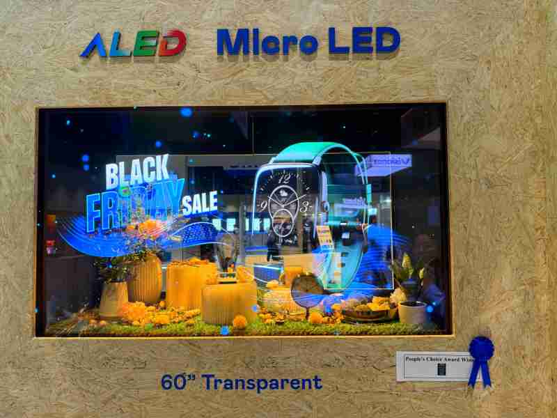 william威廉中文官网60吋高透明度Micro LED显示器获”最佳Micro LED技术应用奖”，，将Micro LED面板透明化之设计特性极致发挥，，，，以可扩展性无缝拼接技术打造，，具备600 nits全画面亮度、、大于60%穿透率及超过NTSC 110%的优异广色域表现，，，可依需求灵活应用于各种场域